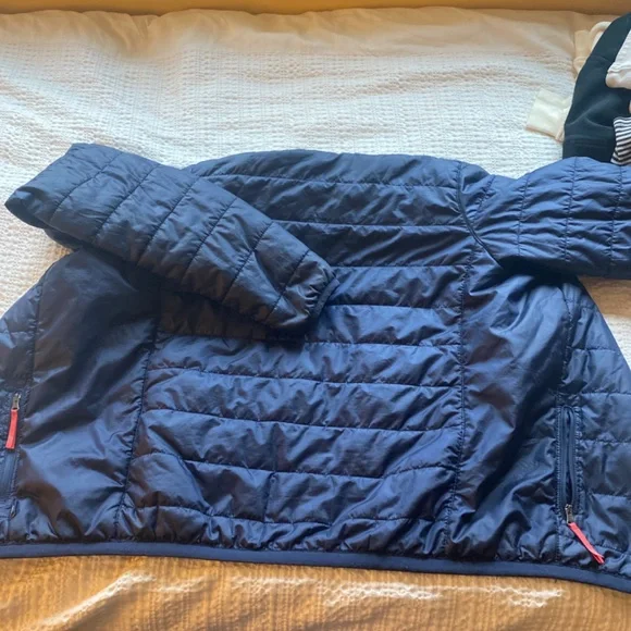 Jacket - Picture 4 of 5